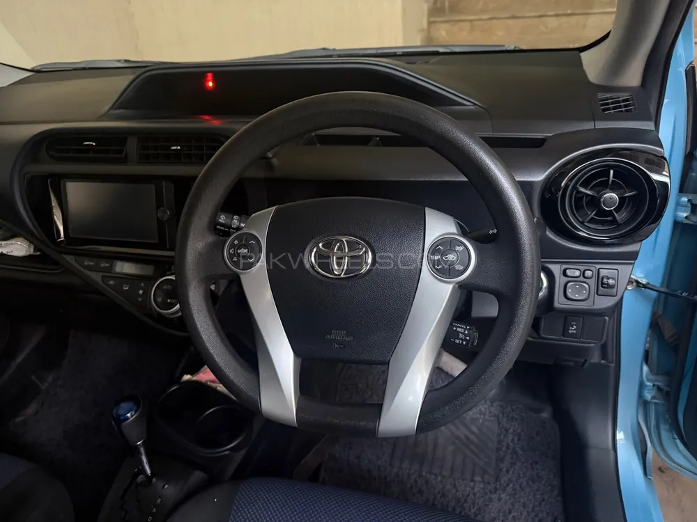 Toyota Aqua 2015 for Sale in Rawalpindi Toyota Aqua 2015 for Sale in Rawalpindi Image-5
