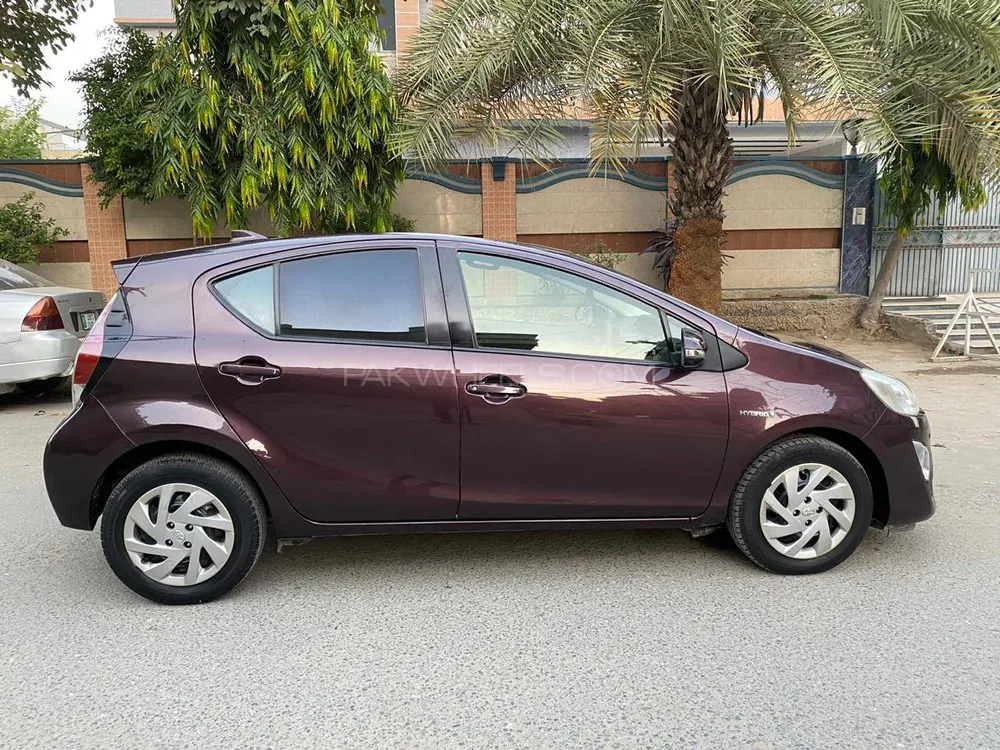 Toyota Aqua 2015 for Sale in Lahore Toyota Aqua 2015 for Sale in Lahore Image-3