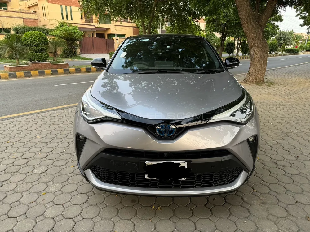 Toyota C-HR 2020 for Sale in Lahore Toyota C-HR 2020 for Sale in Lahore Image-1