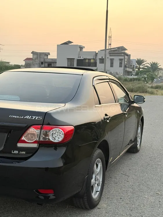 Toyota Corolla 2012 for Sale in Lahore Toyota Corolla 2012 for Sale in Lahore Image-5