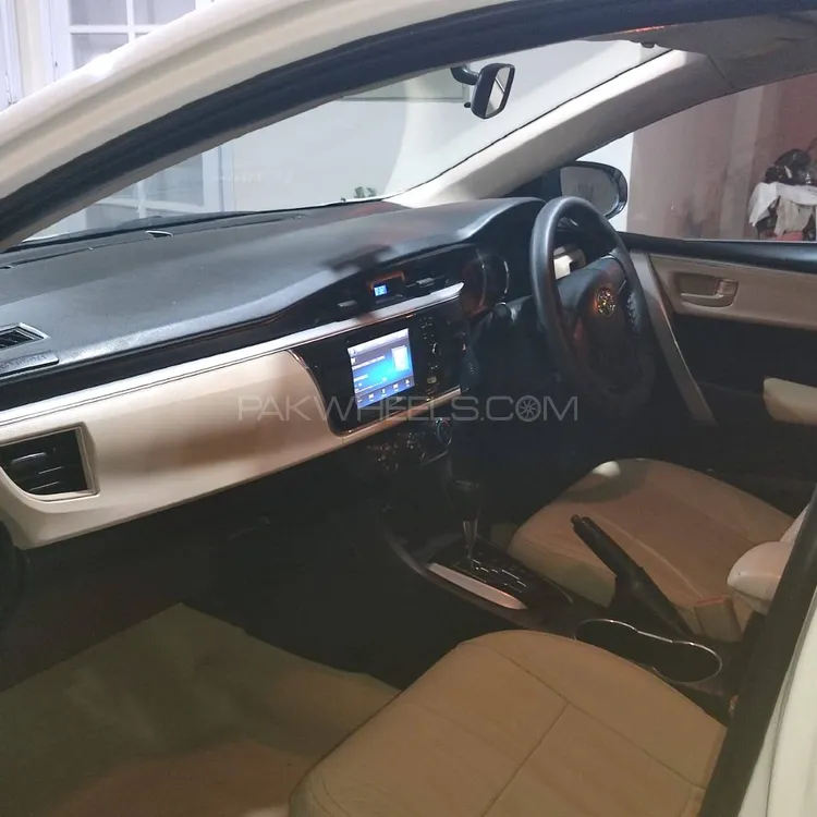 Toyota Corolla 2015 for Sale in Mian Wali Toyota Corolla 2015 for Sale in Mian Wali Image-7