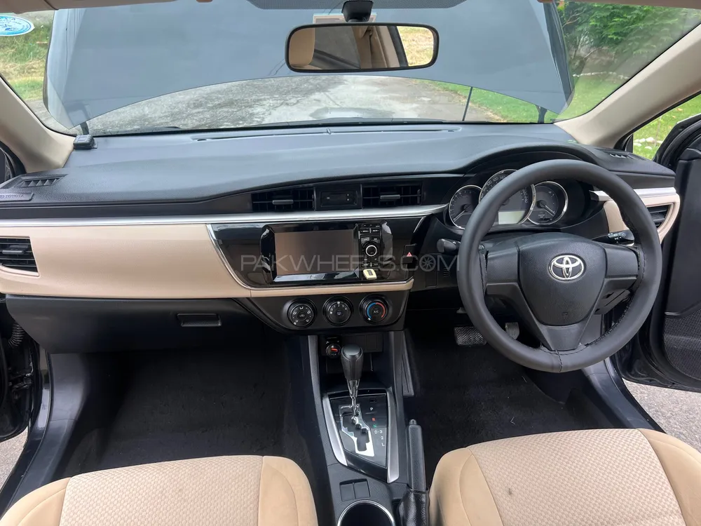 Toyota Corolla 2016 for Sale in Faisalabad Toyota Corolla 2016 for Sale in Faisalabad Image-12