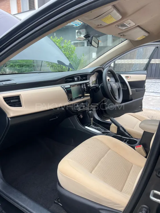 Toyota Corolla 2016 for Sale in Faisalabad Toyota Corolla 2016 for Sale in Faisalabad Image-10