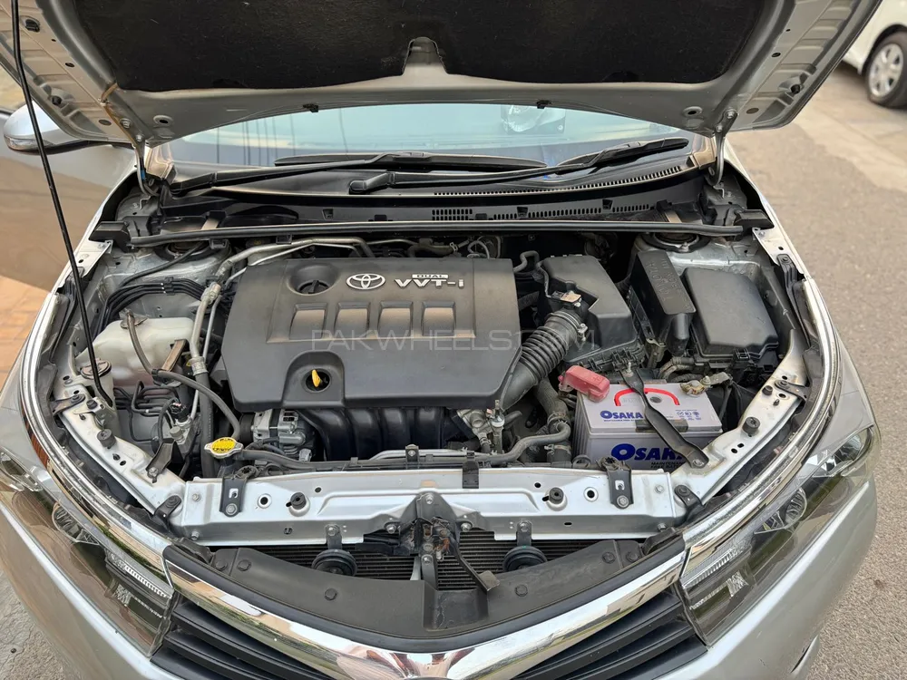 Toyota Corolla 2017 for Sale in Lahore Toyota Corolla 2017 for Sale in Lahore Image-12