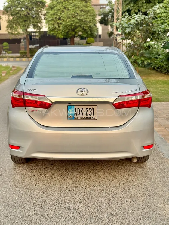 Toyota Corolla 2017 for Sale in Lahore Toyota Corolla 2017 for Sale in Lahore Image-2