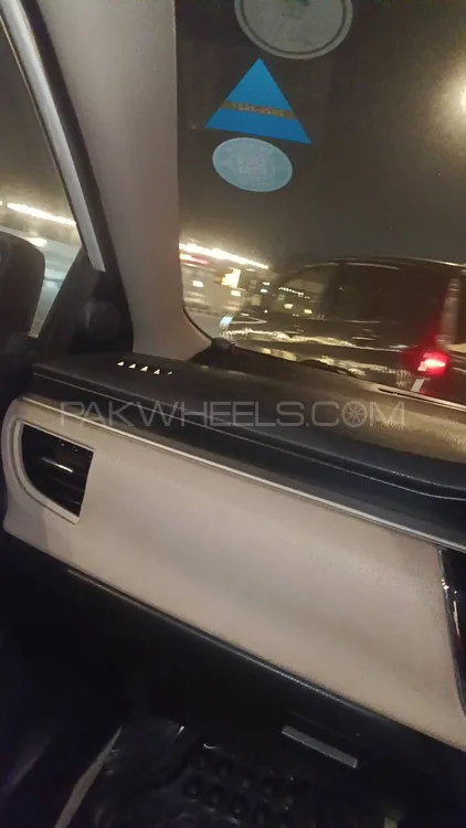 Toyota Corolla 2017 for Sale in Gujranwala Toyota Corolla 2017 for Sale in Gujranwala Image-7