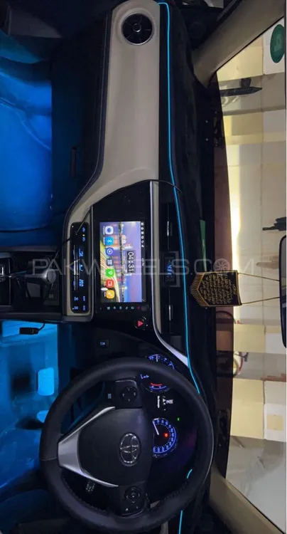 Toyota Corolla 2018 for Sale in Karachi Toyota Corolla 2018 for Sale in Karachi Image-2