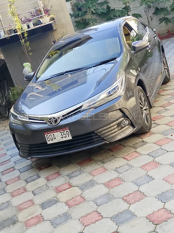 Toyota Corolla 2019 for Sale in Peshawar Toyota Corolla 2019 for Sale in Peshawar Image-3