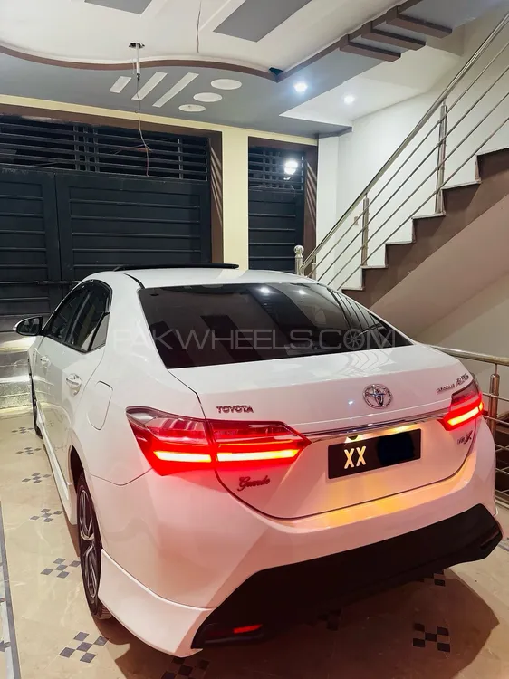 Toyota Corolla 2021 for Sale in Peshawar Toyota Corolla 2021 for Sale in Peshawar Image-7