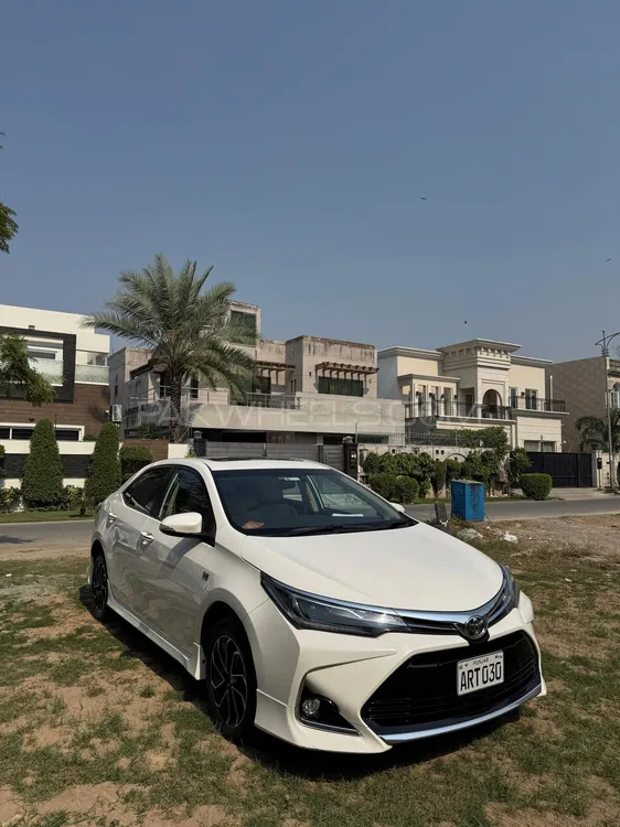 Toyota Corolla 2023 for Sale in Lahore Toyota Corolla 2023 for Sale in Lahore Image-3