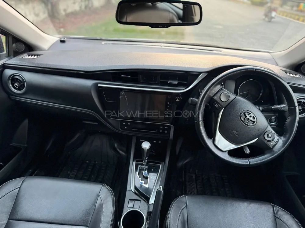 Toyota Corolla 2021 for Sale in Gujranwala Toyota Corolla 2021 for Sale in Gujranwala Image-8