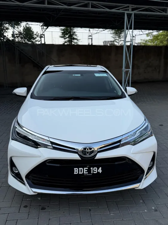 Toyota Corolla 2023 for Sale in Peshawar Toyota Corolla 2023 for Sale in Peshawar Image-1