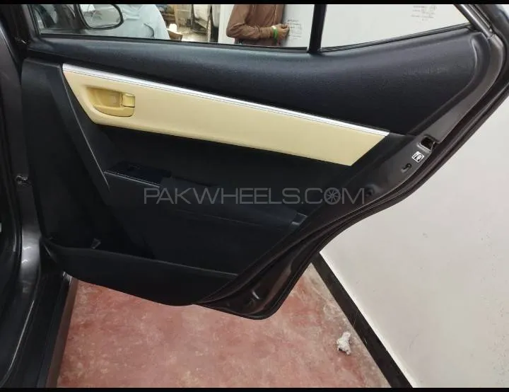 Toyota Corolla 2021 for Sale in Karachi Toyota Corolla 2021 for Sale in Karachi Image-9