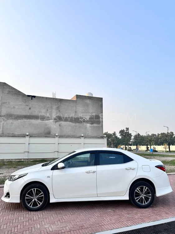 Toyota Corolla 2021 for Sale in Faisalabad Toyota Corolla 2021 for Sale in Faisalabad Image-9
