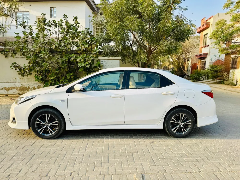 Toyota Corolla 2021 for Sale in Karachi Toyota Corolla 2021 for Sale in Karachi Image-3