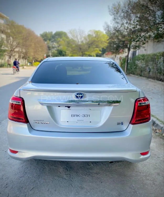 Toyota Corolla Axio 2016 for Sale in Islamabad Toyota Corolla Axio 2016 for Sale in Islamabad Image-5