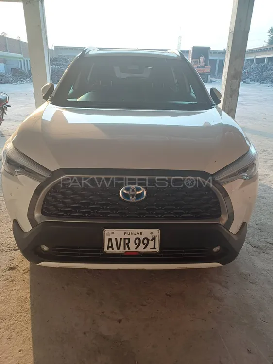 Toyota Corolla Cross 2025 for Sale in Lahore Toyota Corolla Cross 2025 for Sale in Lahore Image-1