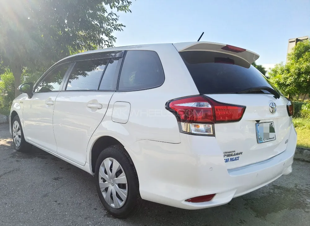 Toyota Corolla Fielder 2020 for Sale in Islamabad Toyota Corolla Fielder 2020 for Sale in Islamabad Image-2