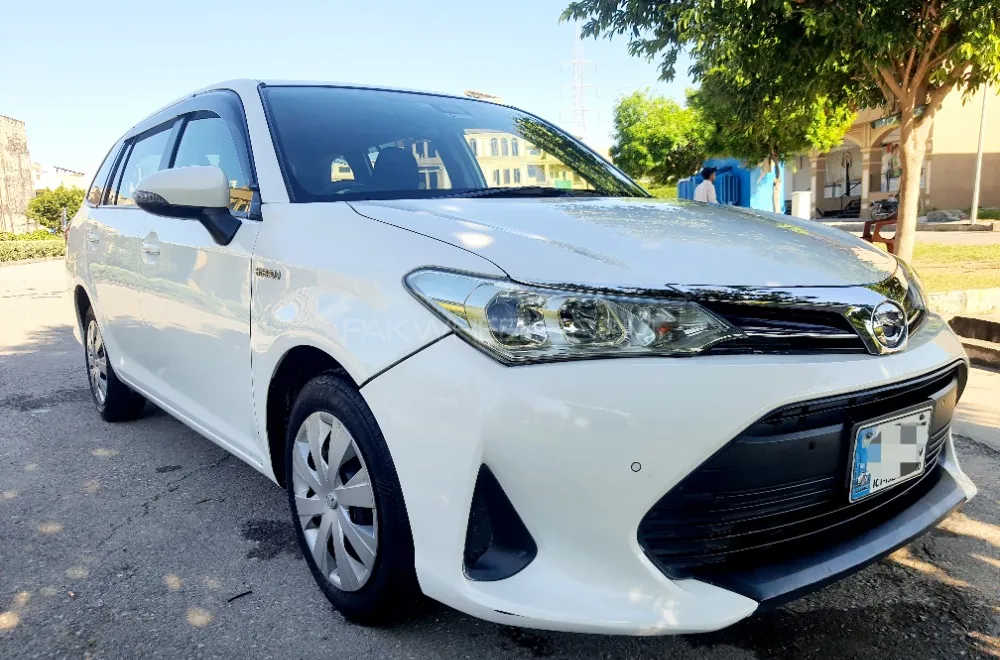 Toyota Corolla Fielder 2020 for Sale in Islamabad Toyota Corolla Fielder 2020 for Sale in Islamabad Image-3