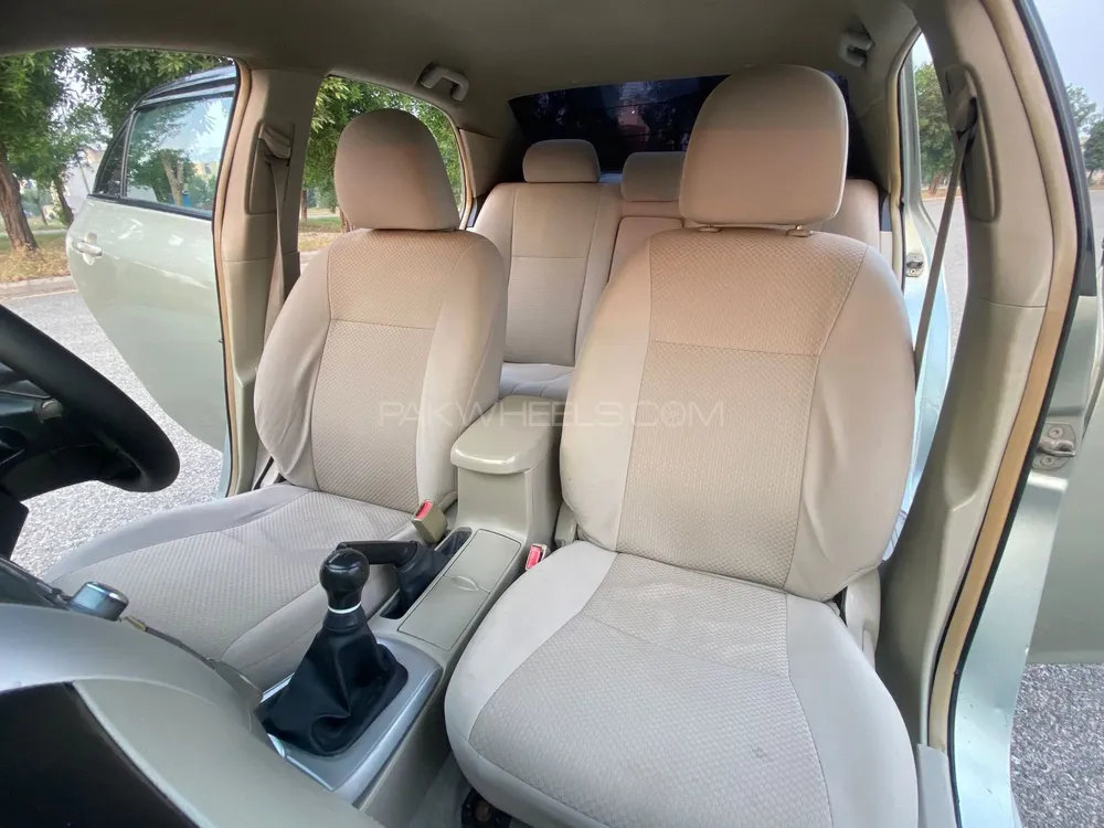 Toyota Corolla 2011 for Sale in Lahore Toyota Corolla 2011 for Sale in Lahore Image-7