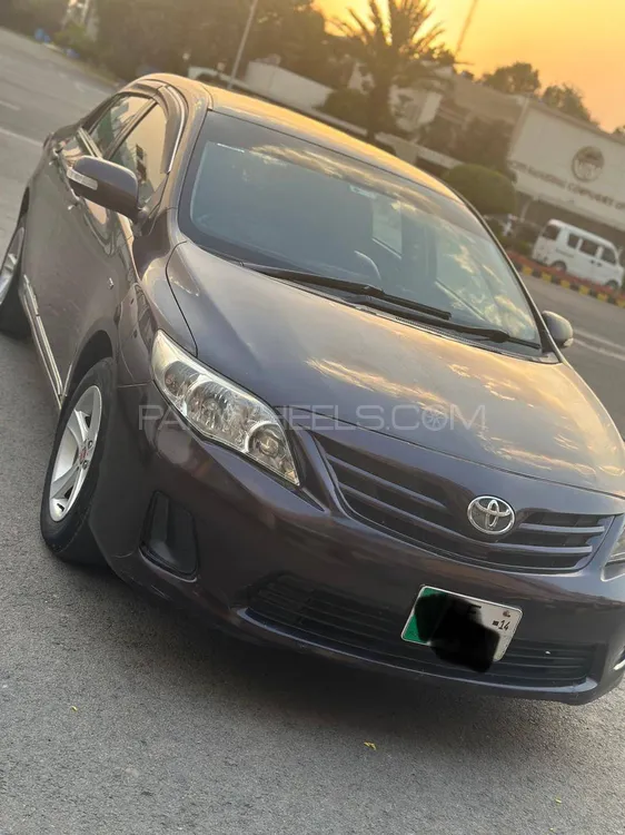 Toyota Corolla 2013 for Sale in Sialkot Toyota Corolla 2013 for Sale in Sialkot Image-1