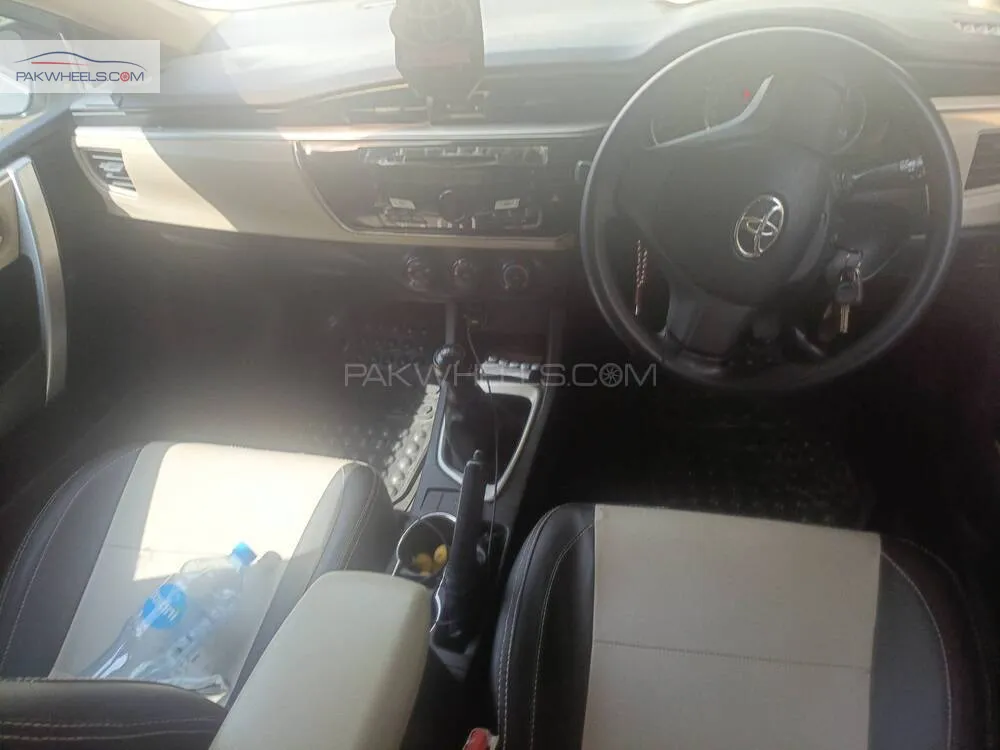 ٹویوٹا کرولا 2014 for Sale in اسلام آباد ٹویوٹا کرولا 2014 for Sale in اسلام آباد Image-10