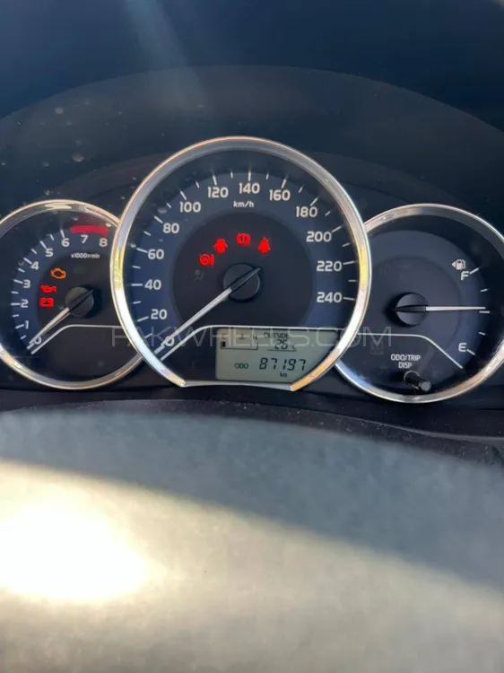 Toyota Corolla 2019 for Sale in Lahore Toyota Corolla 2019 for Sale in Lahore Image-13