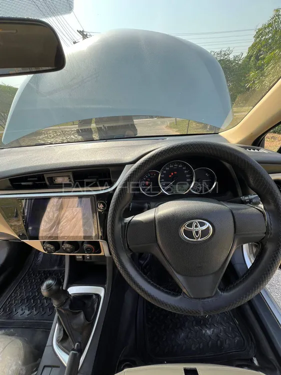 Toyota Corolla 2019 for Sale in Lahore Toyota Corolla 2019 for Sale in Lahore Image-12