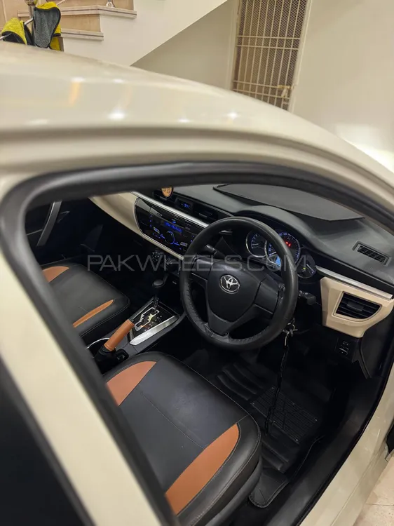 Toyota Corolla 2017 for Sale in Karachi Toyota Corolla 2017 for Sale in Karachi Image-3