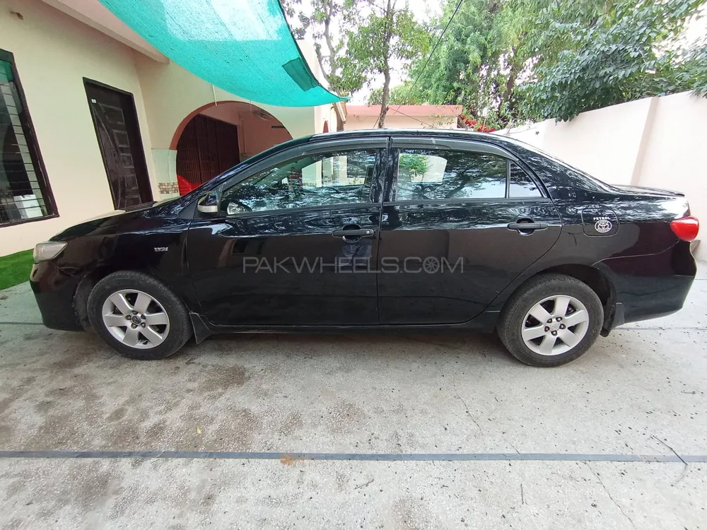 Toyota Corolla 2014 for Sale in Lahore Toyota Corolla 2014 for Sale in Lahore Image-4