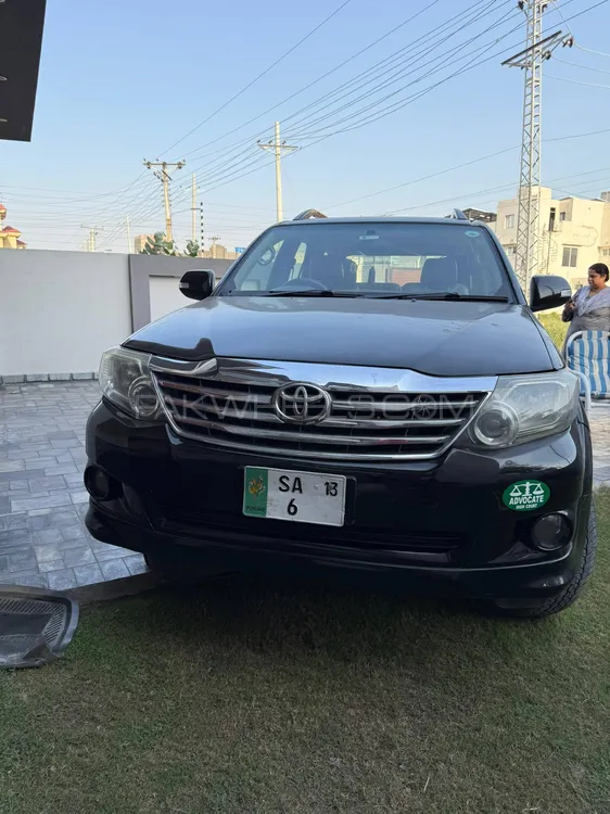 Toyota Fortuner 2013 for Sale in Lahore Toyota Fortuner 2013 for Sale in Lahore Image-2