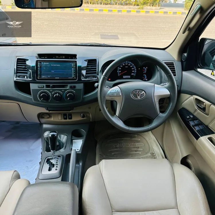 Toyota Fortuner 2014 for Sale in Islamabad Toyota Fortuner 2014 for Sale in Islamabad Image-8