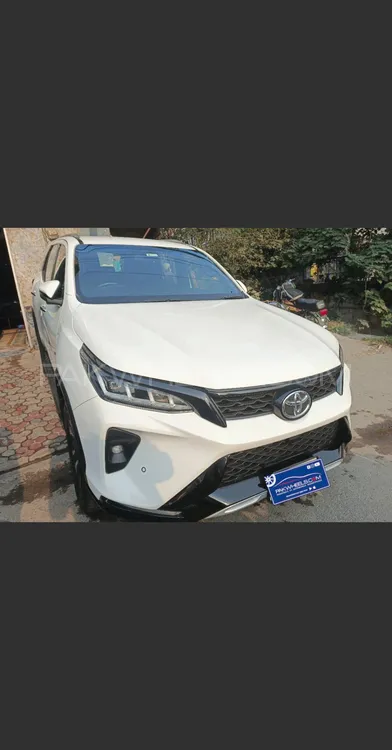 Toyota Fortuner 2022 for Sale in Lahore Toyota Fortuner 2022 for Sale in Lahore Image-3