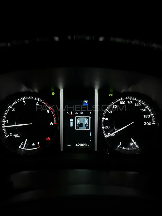 Toyota Fortuner 2022 for Sale in Karachi Toyota Fortuner 2022 for Sale in Karachi Image-6
