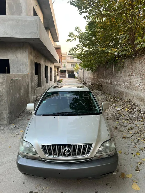 Toyota Harrier 2002 for Sale in Islamabad Toyota Harrier 2002 for Sale in Islamabad Image-2