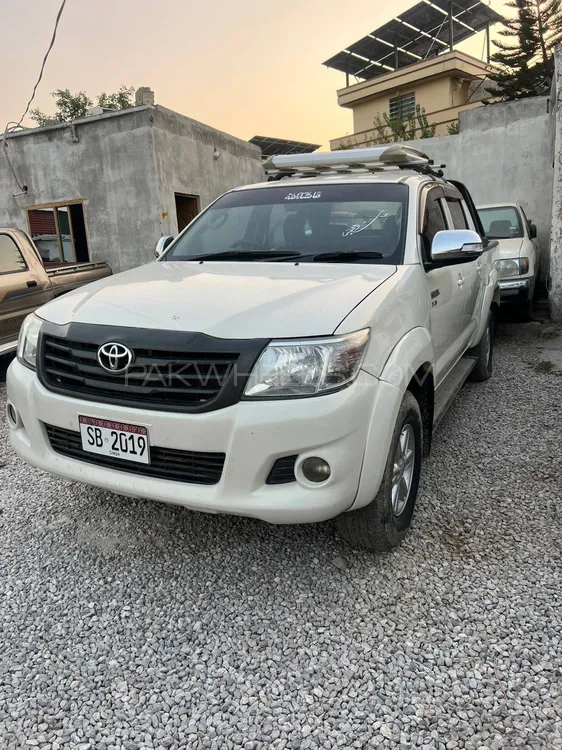 ٹویوٹا ہائیلکس 2016 for Sale in اسلام آباد ٹویوٹا ہائیلکس 2016 for Sale in اسلام آباد Image-1