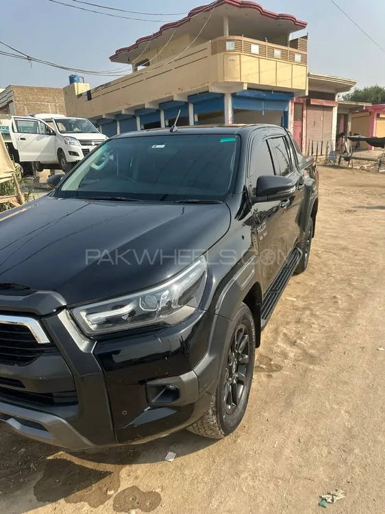 Toyota Hilux 2022 for Sale in Islamabad Toyota Hilux 2022 for Sale in Islamabad Image-2