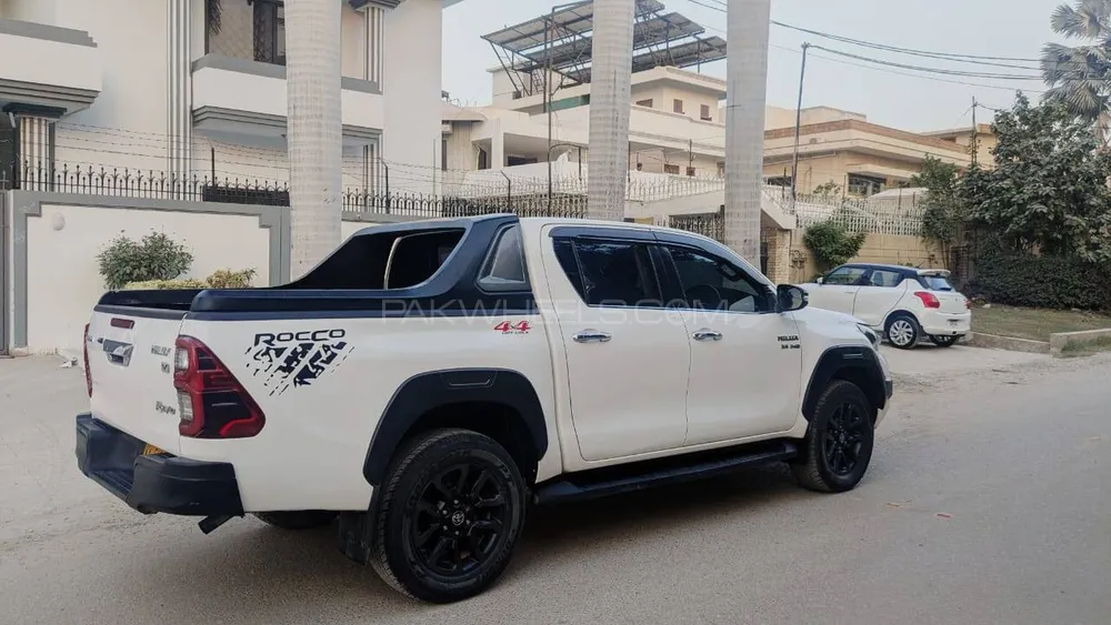 Toyota Hilux 2019 for Sale in Karachi Toyota Hilux 2019 for Sale in Karachi Image-4