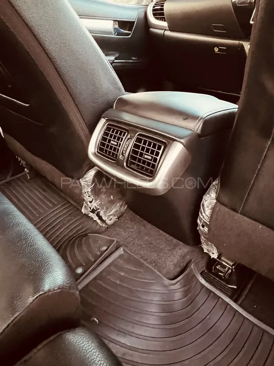 Toyota Hilux 2021 for Sale in Islamabad Toyota Hilux 2021 for Sale in Islamabad Image-11