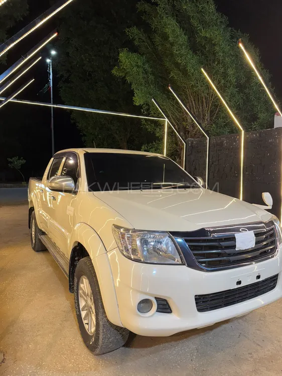 Toyota Hilux 2014 for Sale in Hyderabad Toyota Hilux 2014 for Sale in Hyderabad Image-6