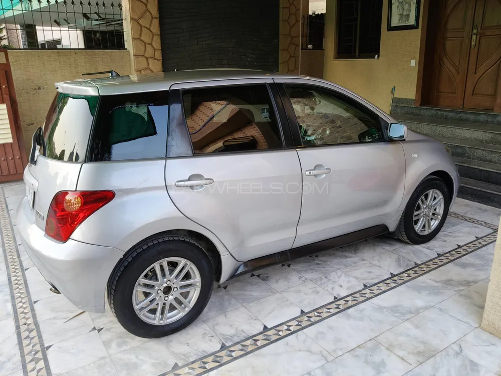 Toyota IST 2004 for Sale in Rawalpindi Toyota IST 2004 for Sale in Rawalpindi Image-11