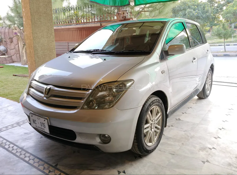 Toyota IST 2004 for Sale in Rawalpindi Toyota IST 2004 for Sale in Rawalpindi Image-18
