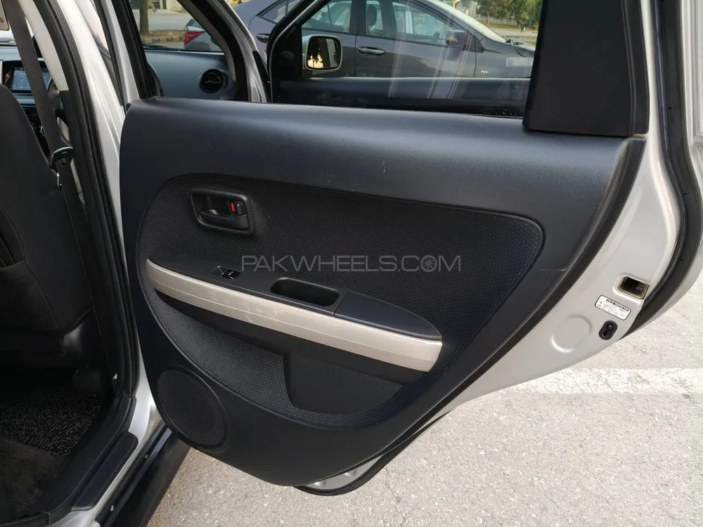 Toyota IST 2004 for Sale in Rawalpindi Toyota IST 2004 for Sale in Rawalpindi Image-20