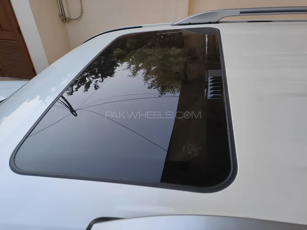 Toyota Land Cruiser 2017 for Sale in Karachi Toyota Land Cruiser 2017 for Sale in Karachi Image-20