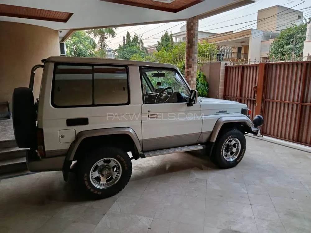 Toyota Land Cruiser 1987 for Sale in Multan Toyota Land Cruiser 1987 for Sale in Multan Image-2
