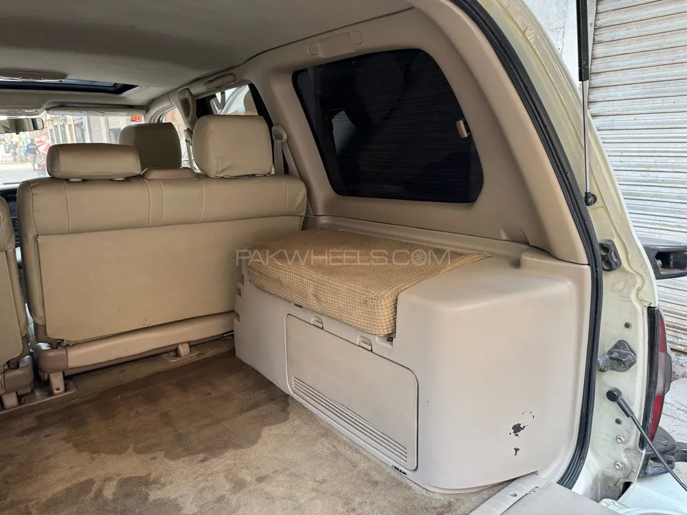 Toyota Land Cruiser 2000 for Sale in Gujranwala Toyota Land Cruiser 2000 for Sale in Gujranwala Image-10