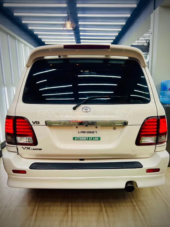 Toyota Land Cruiser 2001 for Sale in Abbottabad Toyota Land Cruiser 2001 for Sale in Abbottabad Image-2