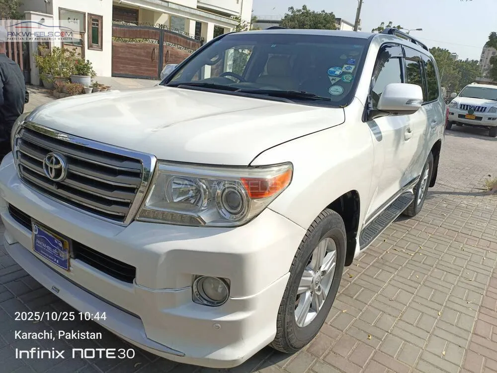 ٹویوٹا لینڈ کروزر 2012 for Sale in کراچی ٹویوٹا لینڈ کروزر 2012 for Sale in کراچی Image-3
