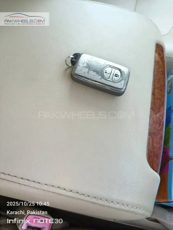 ٹویوٹا لینڈ کروزر 2012 for Sale in کراچی ٹویوٹا لینڈ کروزر 2012 for Sale in کراچی Image-13