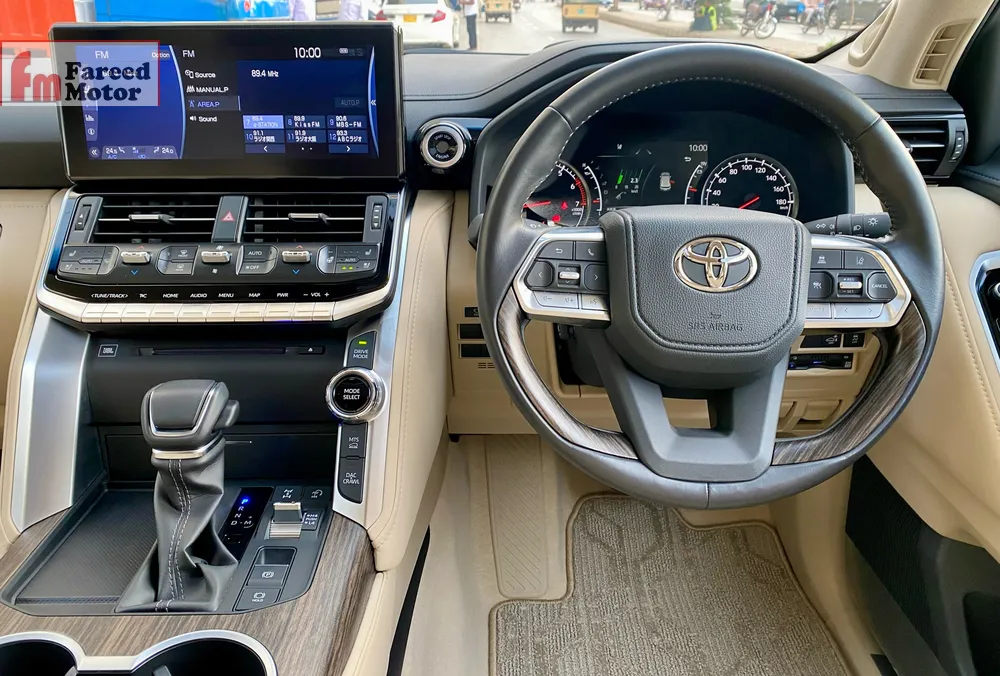 Toyota Land Cruiser 2022 for Sale in Karachi Toyota Land Cruiser 2022 for Sale in Karachi Image-10